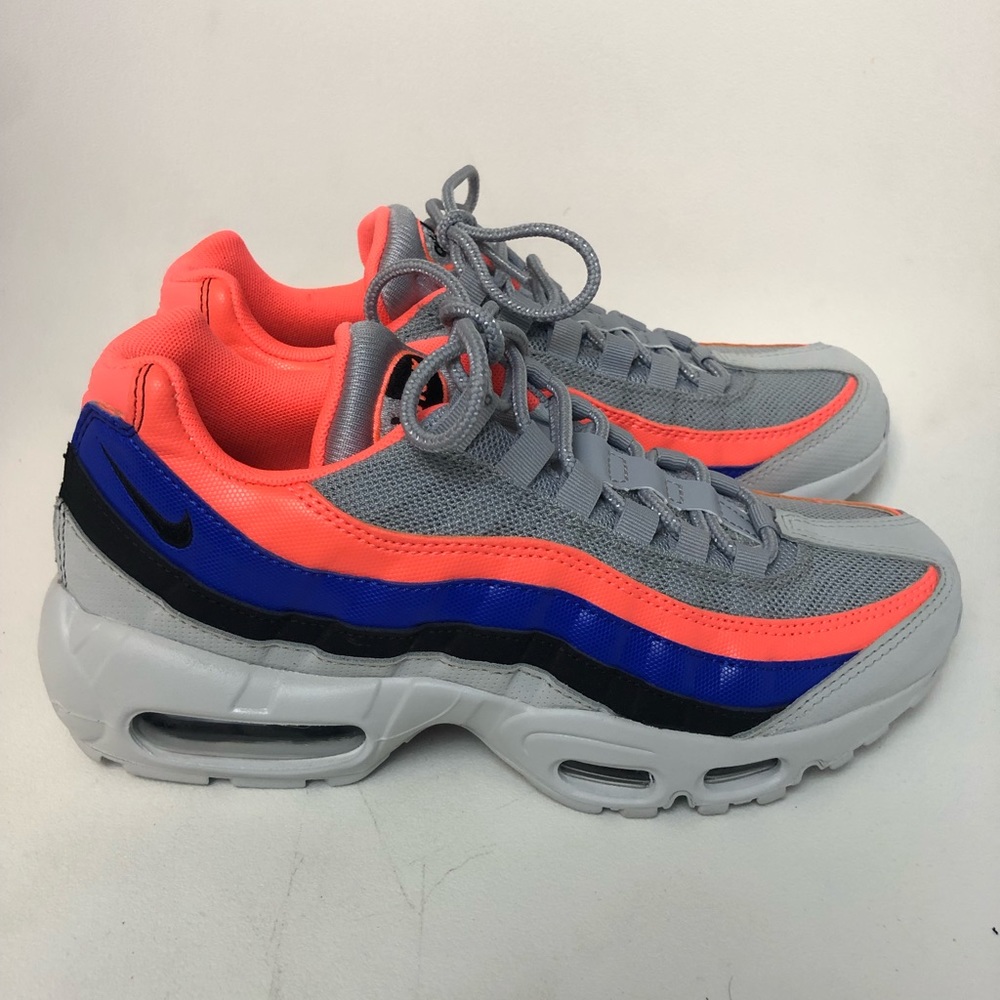 Air Max 95 Essential SZ 6.5Y/ 7.5W